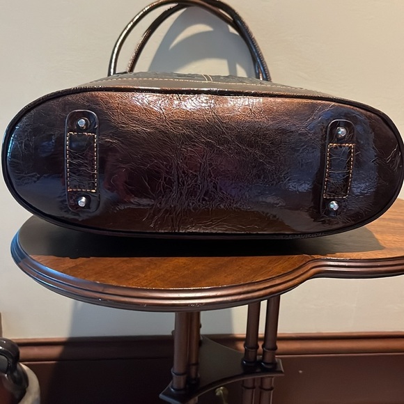 MC Marc Chantal  croc embossed /hi gloss patent leather shoulder bag Bk/Brn NWOT - Picture 15 of 17